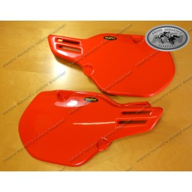 Side Panel Kit for Honda CR 125/250/500 1985-1986 Flash Red