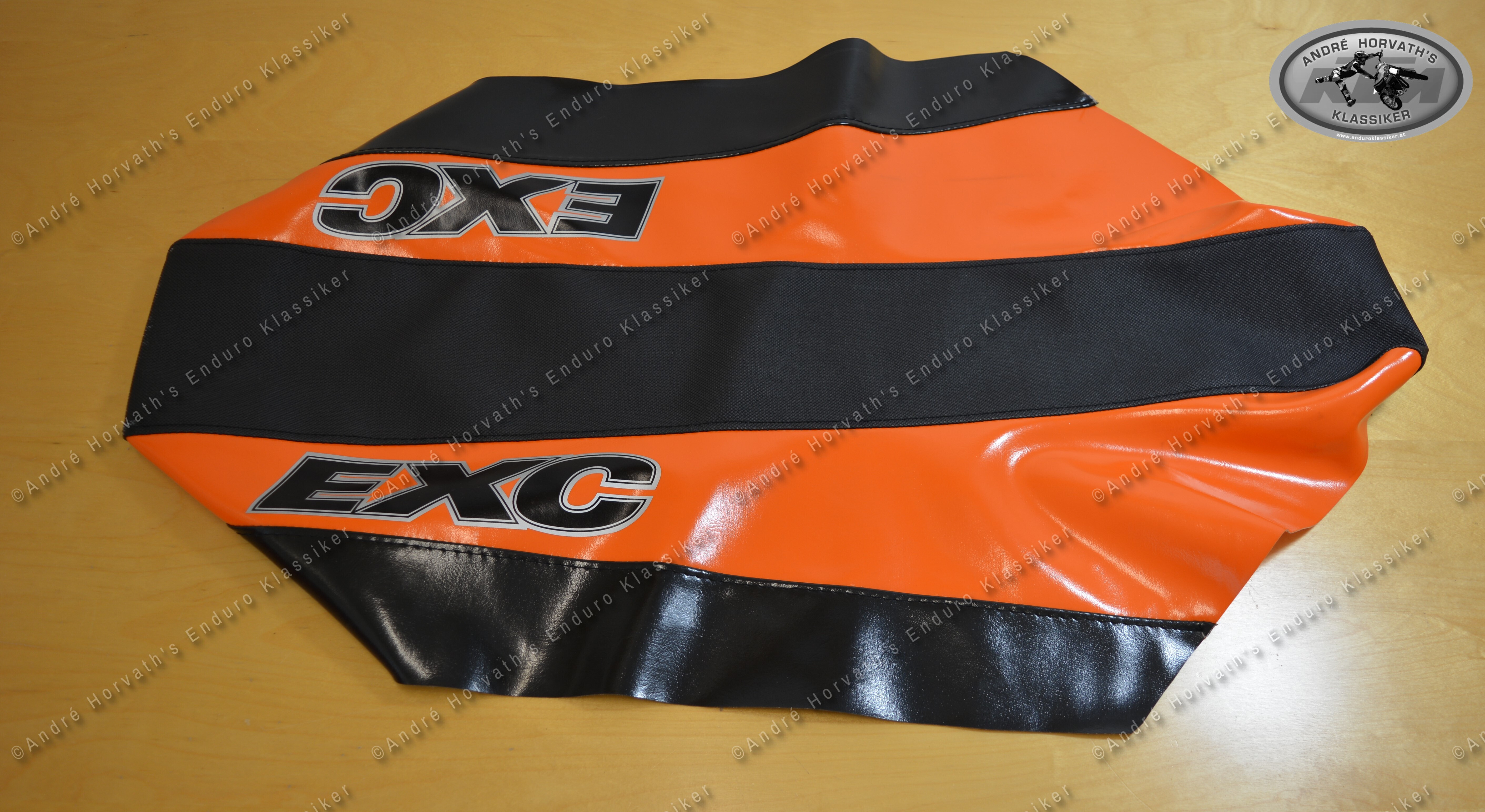 Seat Cover KTM 125/200/250/300/380/400/520 EXC 2001-2002